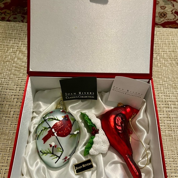 Joan Rivers Other - Joan Rivers Set of 2 Classics Cardinal Ornaments